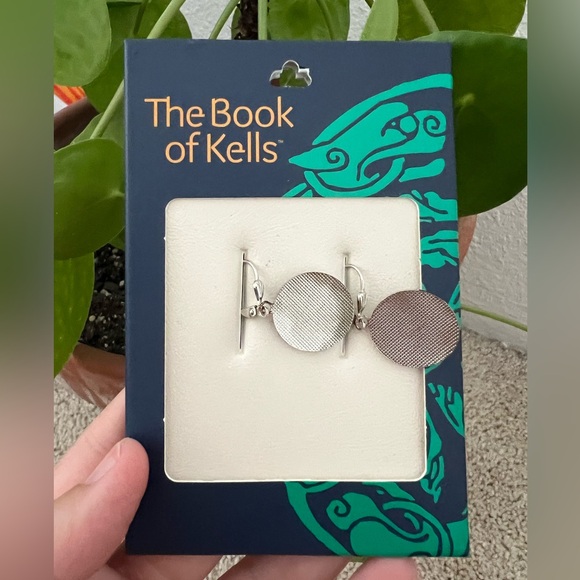 🌲NWT Book of Kells earrings - Picture 3 of 4